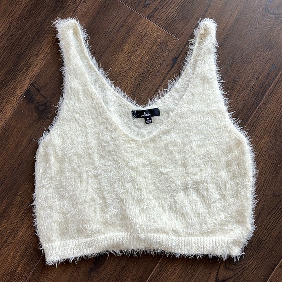 Lulu’s Eyelash Lounge Top - Picture 1 of 3